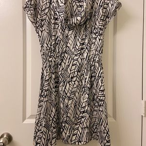 BCBGeneration Navy patterned dress